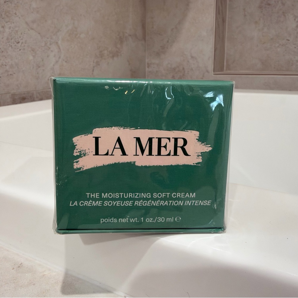 La Mer Moisturizing Soft Cream